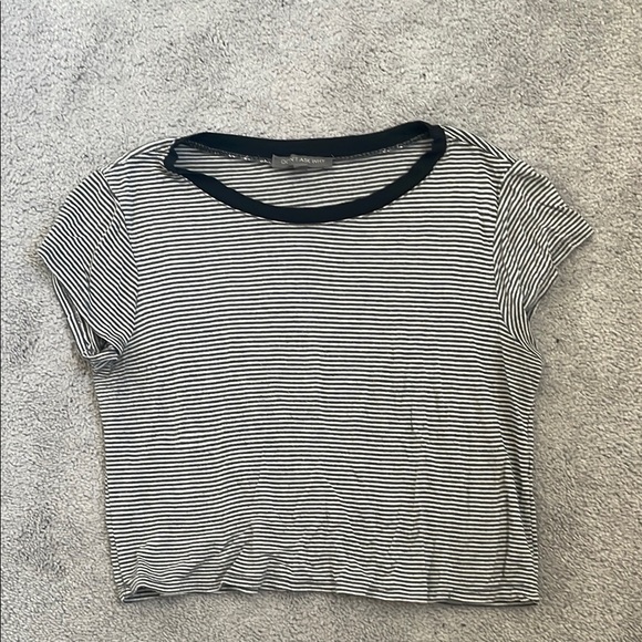 American Eagle Striped Black and White Crop Top - Picture 1 of 3